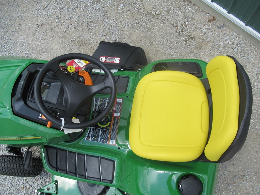 Image of John Deere X330 Image 1