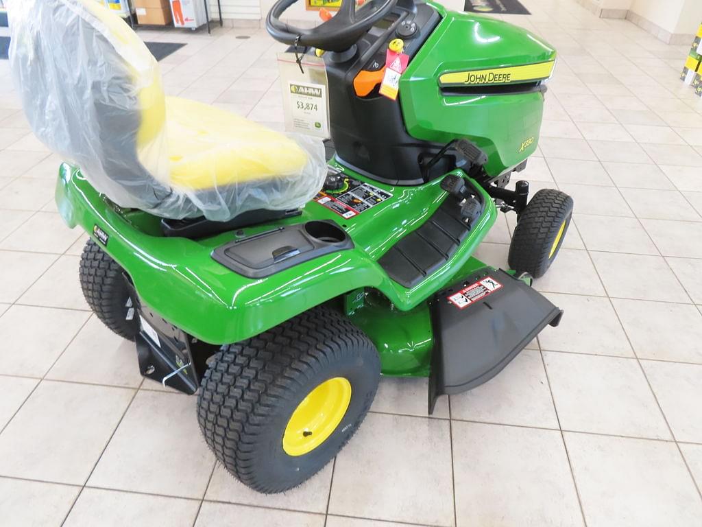 Image of John Deere X330 Image 0