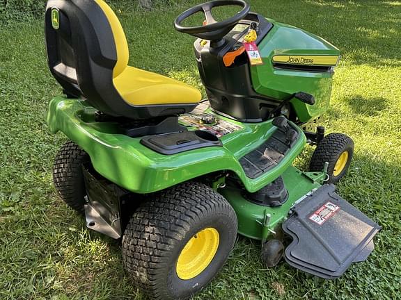 Image of John Deere X350 equipment image 3