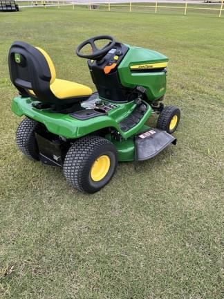 Image of John Deere X350 equipment image 3