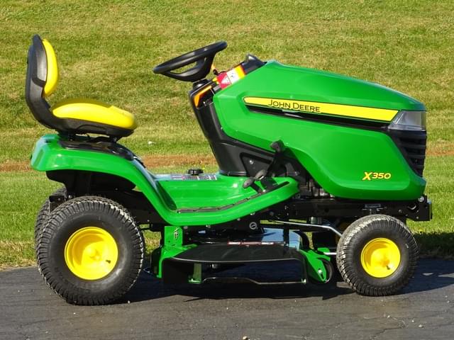 Image of John Deere X350 equipment image 3
