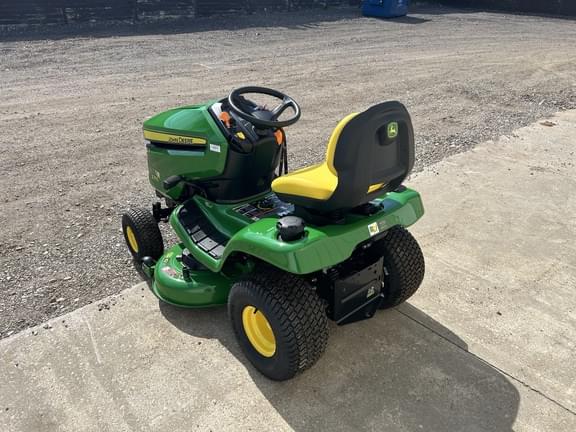 Image of John Deere X350 equipment image 3