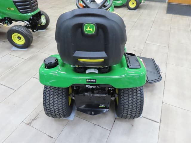 Image of John Deere X350 equipment image 3