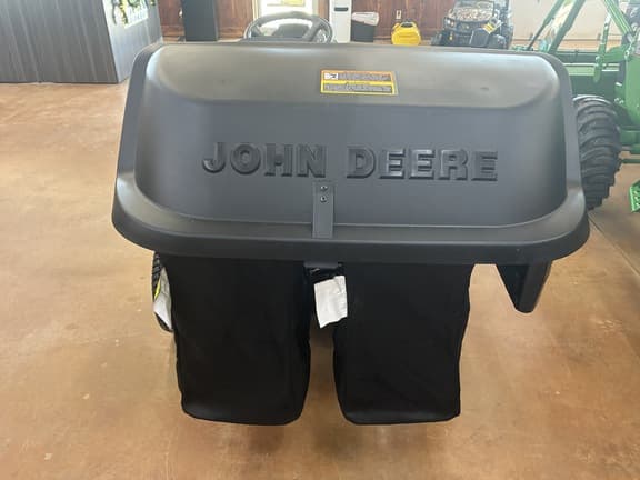 Image of John Deere X350 equipment image 3