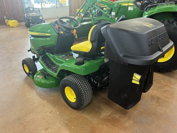 Image of John Deere X350 equipment image 2