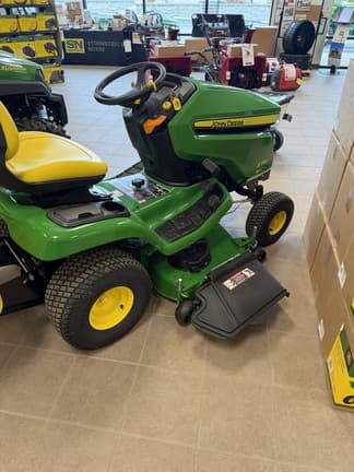 Image of John Deere X350 equipment image 4