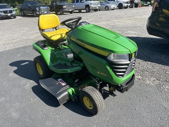 Image of John Deere X350 equipment image 3