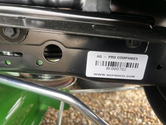 Image of John Deere X350 equipment image 4