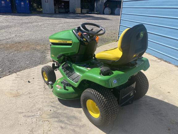 Image of John Deere X350 equipment image 3