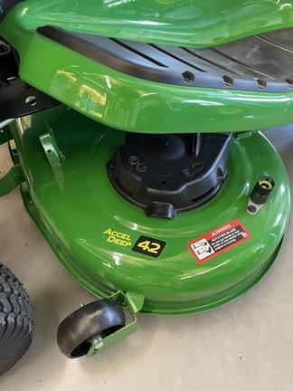 Image of John Deere X350 equipment image 3