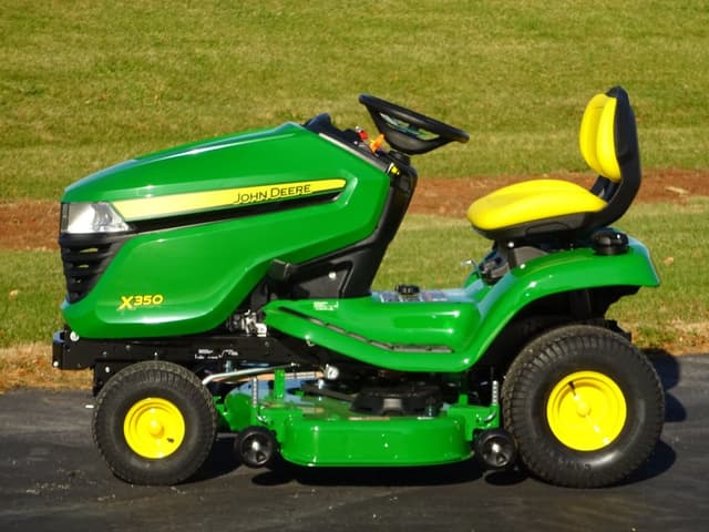 Image of John Deere X350 equipment image 2