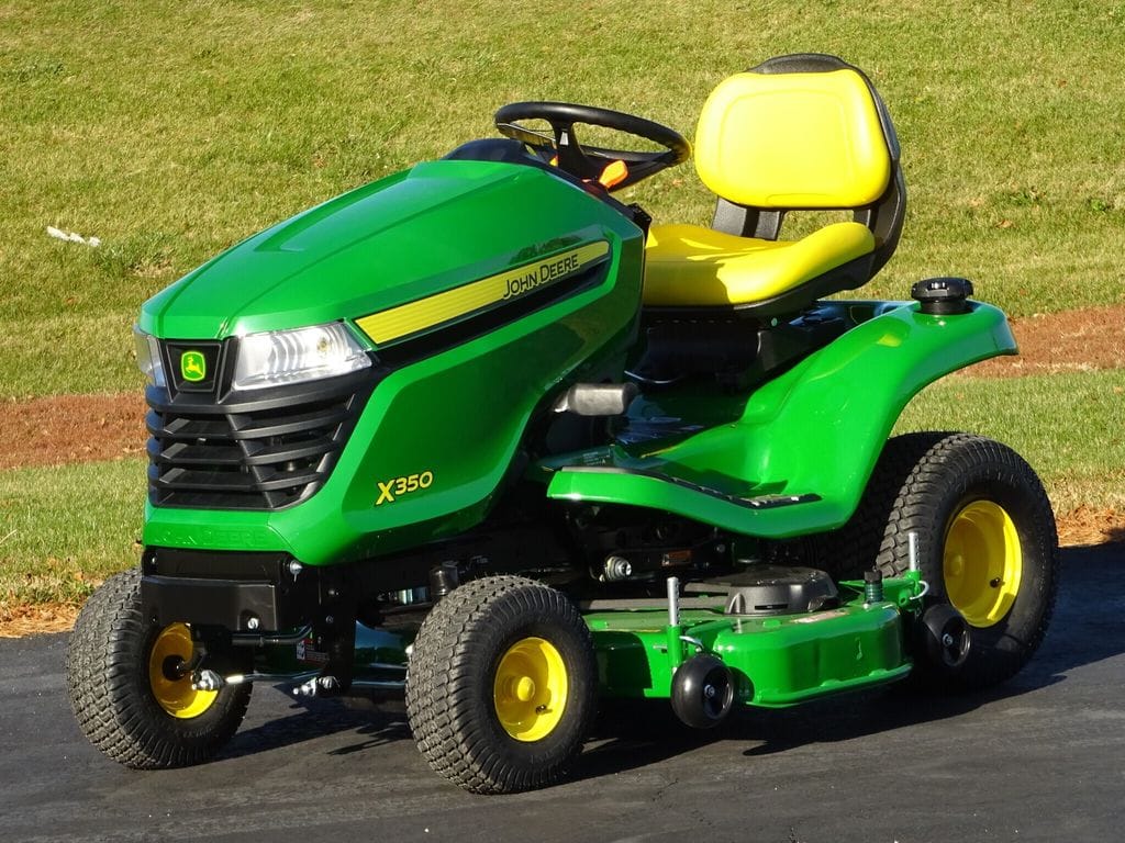 Main image John Deere X350