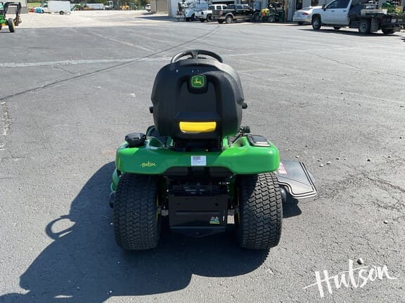 Image of John Deere X350 equipment image 4