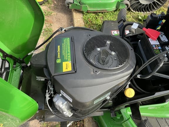 Image of John Deere X350 equipment image 4