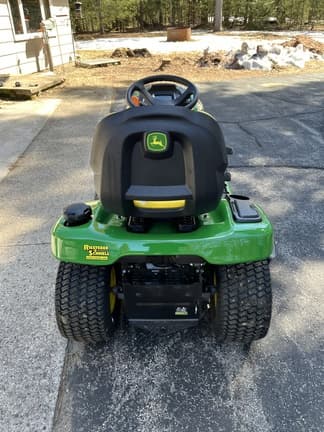 Image of John Deere X350 equipment image 4