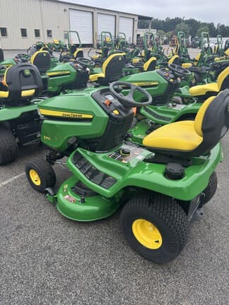 Image of John Deere X350 equipment image 2
