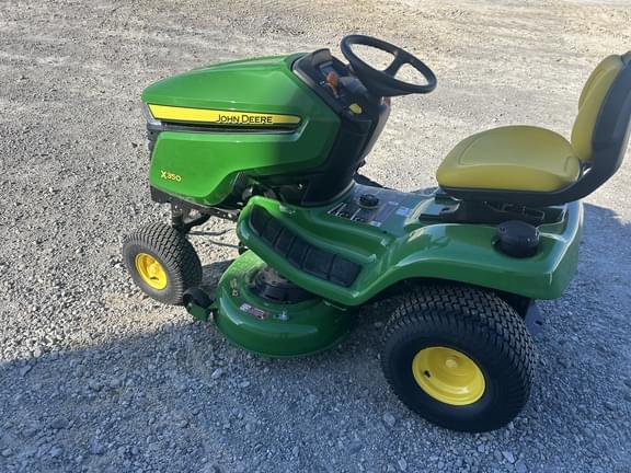 Image of John Deere X350 equipment image 4