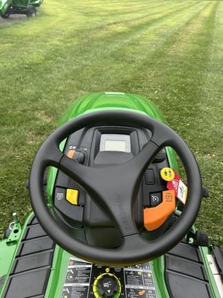 Image of John Deere X350 equipment image 4