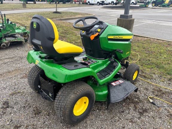 Image of John Deere X350 equipment image 3