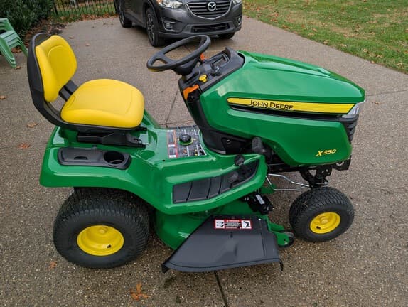 Image of John Deere X350 equipment image 4