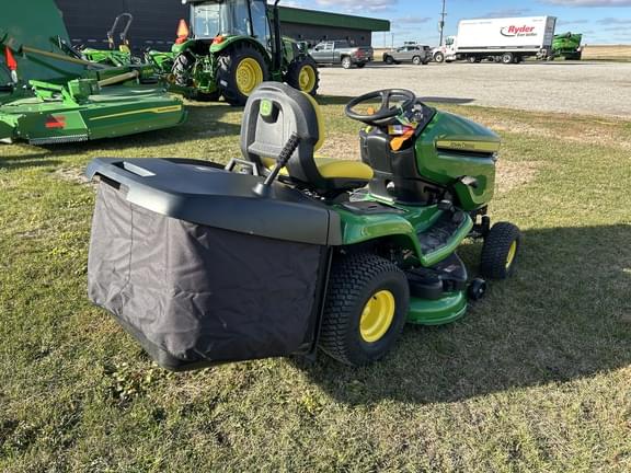 Image of John Deere X350R equipment image 4