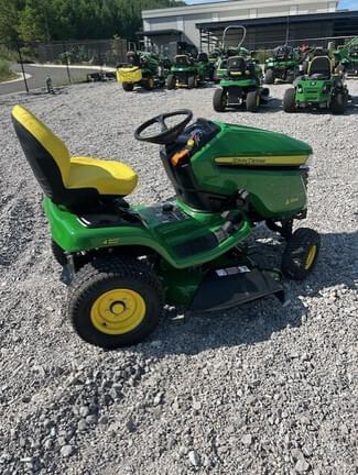 Image of John Deere X354 equipment image 1