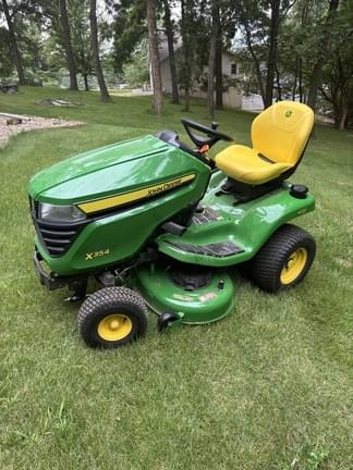 Image of John Deere X354 Primary image