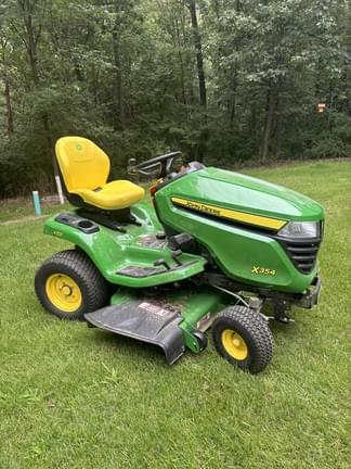 Image of John Deere X354 equipment image 2