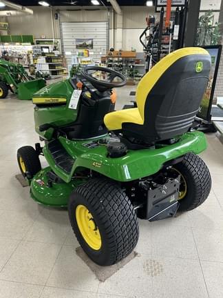 Image of John Deere X354 equipment image 3