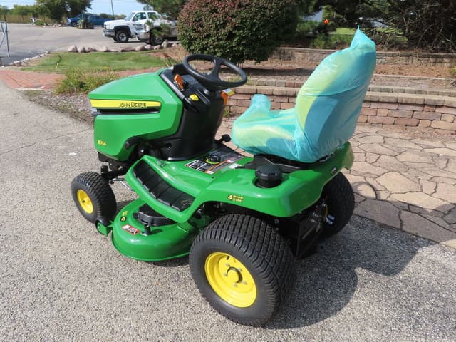 Image of John Deere X354 equipment image 2
