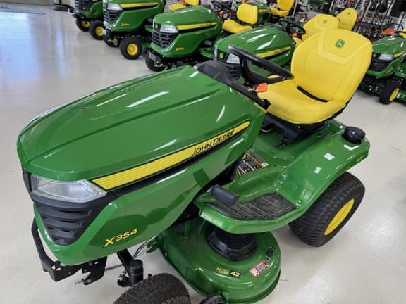 Image of John Deere X354 equipment image 1