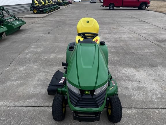 Image of John Deere X370 equipment image 1