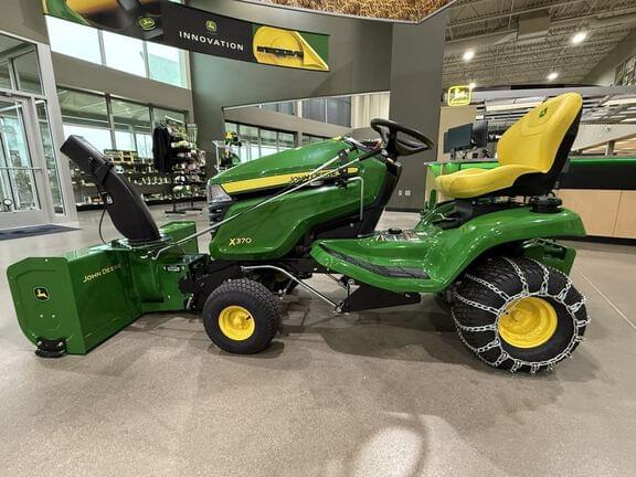 Image of John Deere X370 Primary image