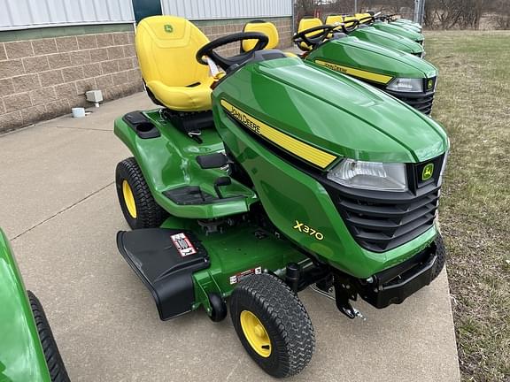 Image of John Deere X370 Primary Image