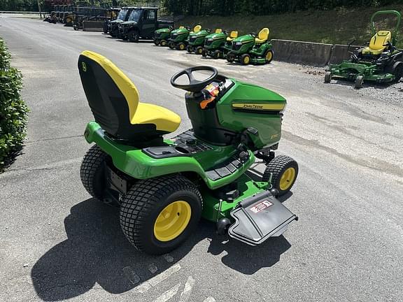 Image of John Deere X380 equipment image 4