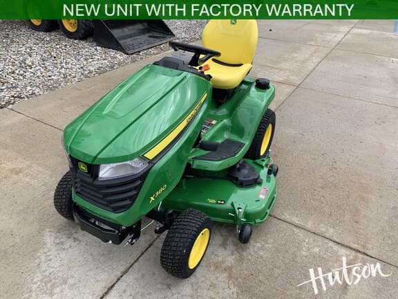 Image of John Deere X380 equipment image 1