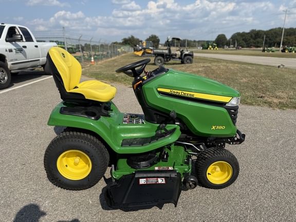 2025 John Deere X380 Equipment Image0
