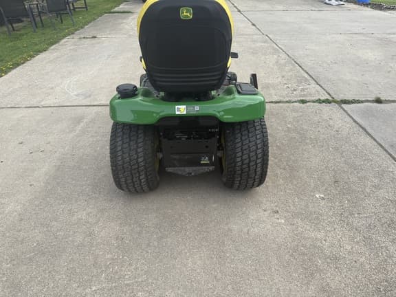 Image of John Deere X380 equipment image 1