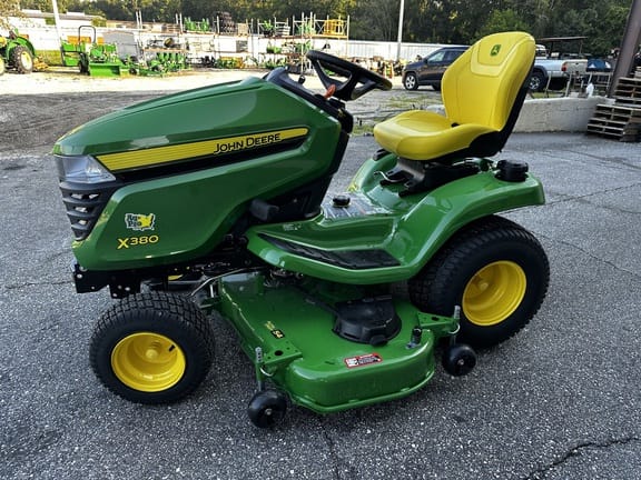 2025 John Deere X380 Equipment Image0