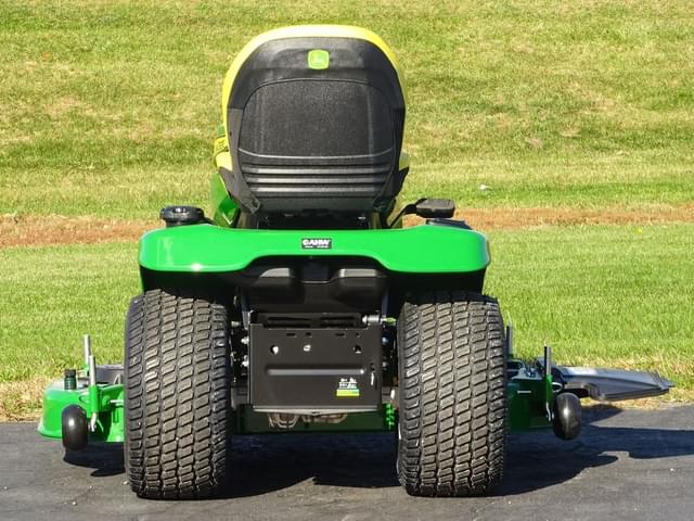 Image of John Deere X380 equipment image 3