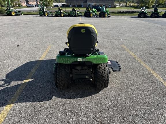 Image of John Deere X380 equipment image 4