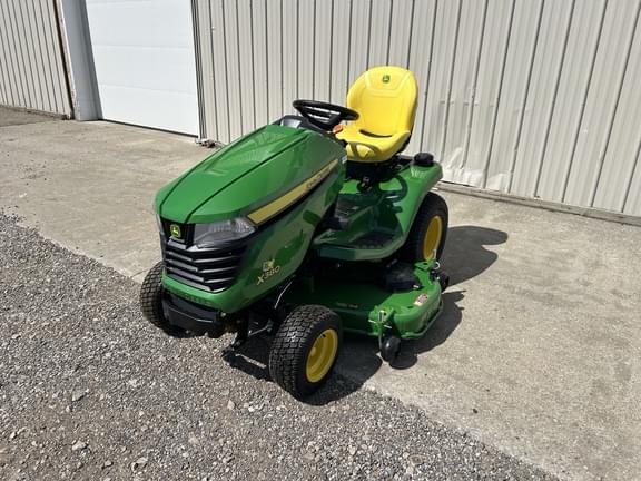Image of John Deere X380 equipment image 2