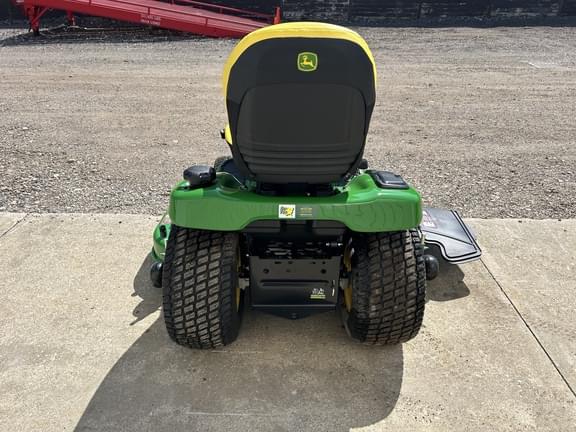 Image of John Deere X380 equipment image 4