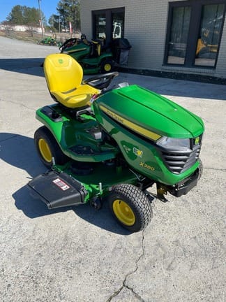 2025 John Deere X380 Equipment Image0