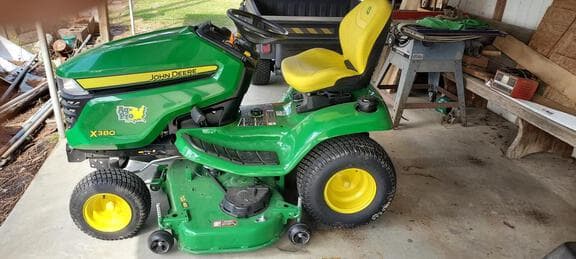 Image of John Deere X380 equipment image 1