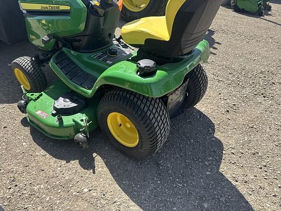 Image of John Deere X380 equipment image 3