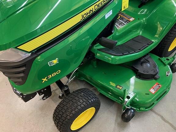 Image of John Deere X380 equipment image 1