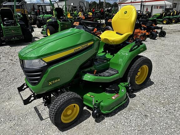 Image of John Deere X384 Primary image