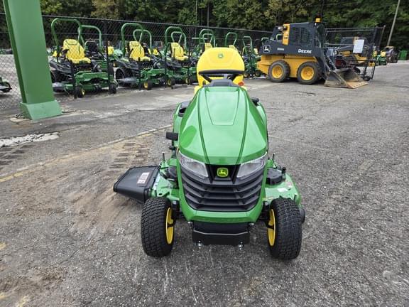 Image of John Deere X390 equipment image 2