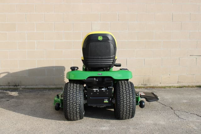 Image of John Deere X390 equipment image 3